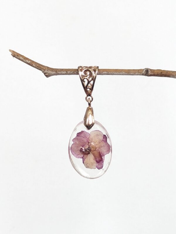 Ness Satin Rose African Violet Preserved In A Resin Pendant